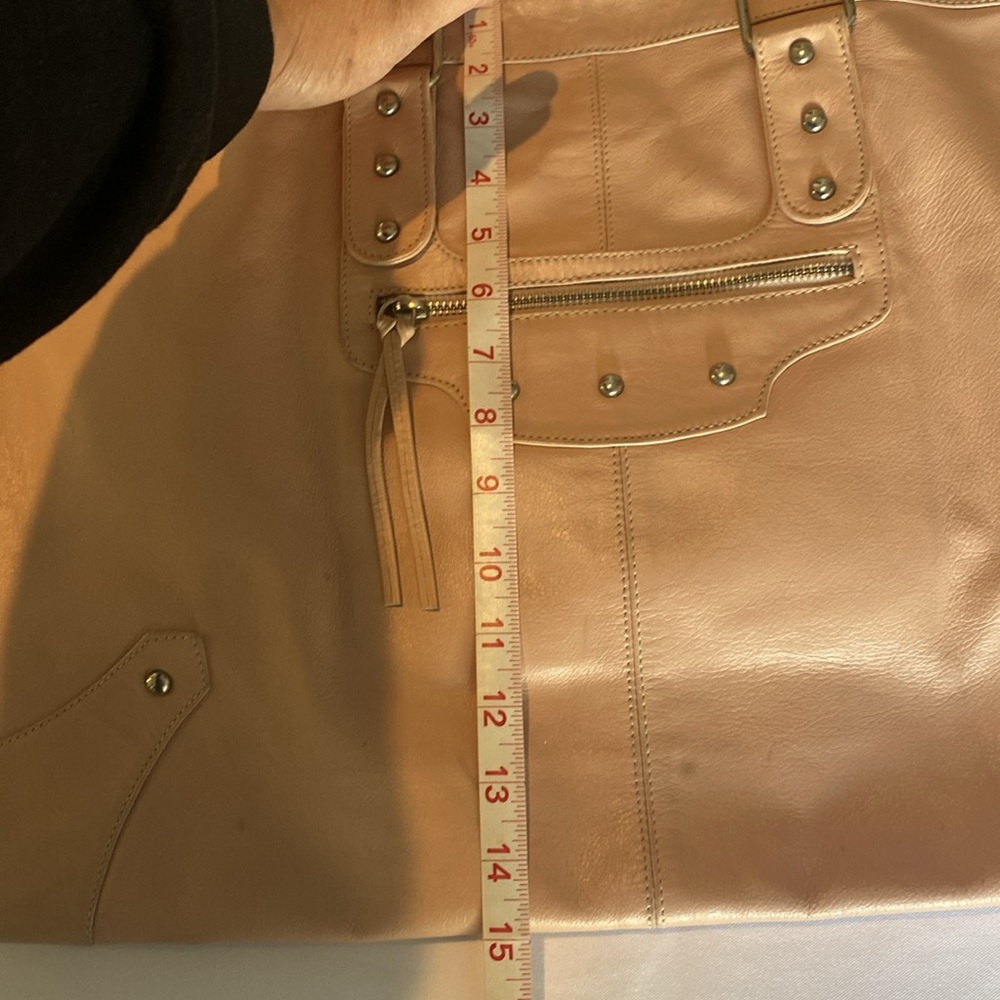 Leather Weekender Bag - Picture 8 of 11